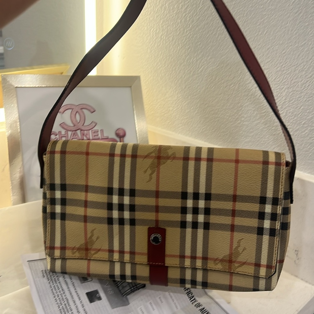 Burberry classic nova Tan and Brown Checkered Bag - Picture 15 of 16